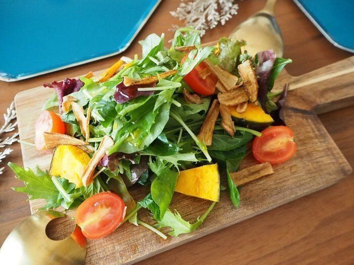 ニトリで販売されているカッティングボードの種類はS、M、Lの3種類があります。