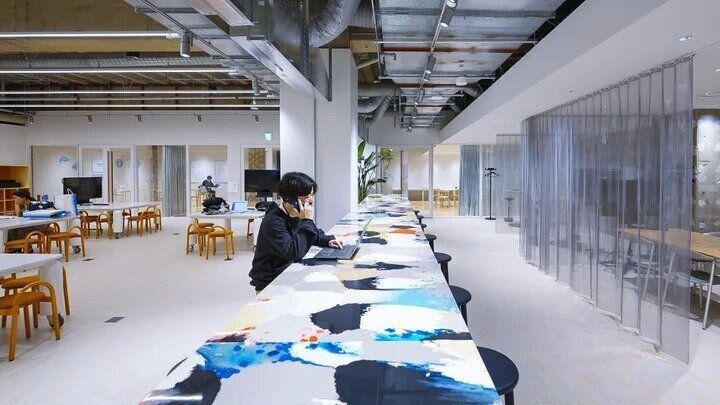 樹脂ダンゴビックテーブル