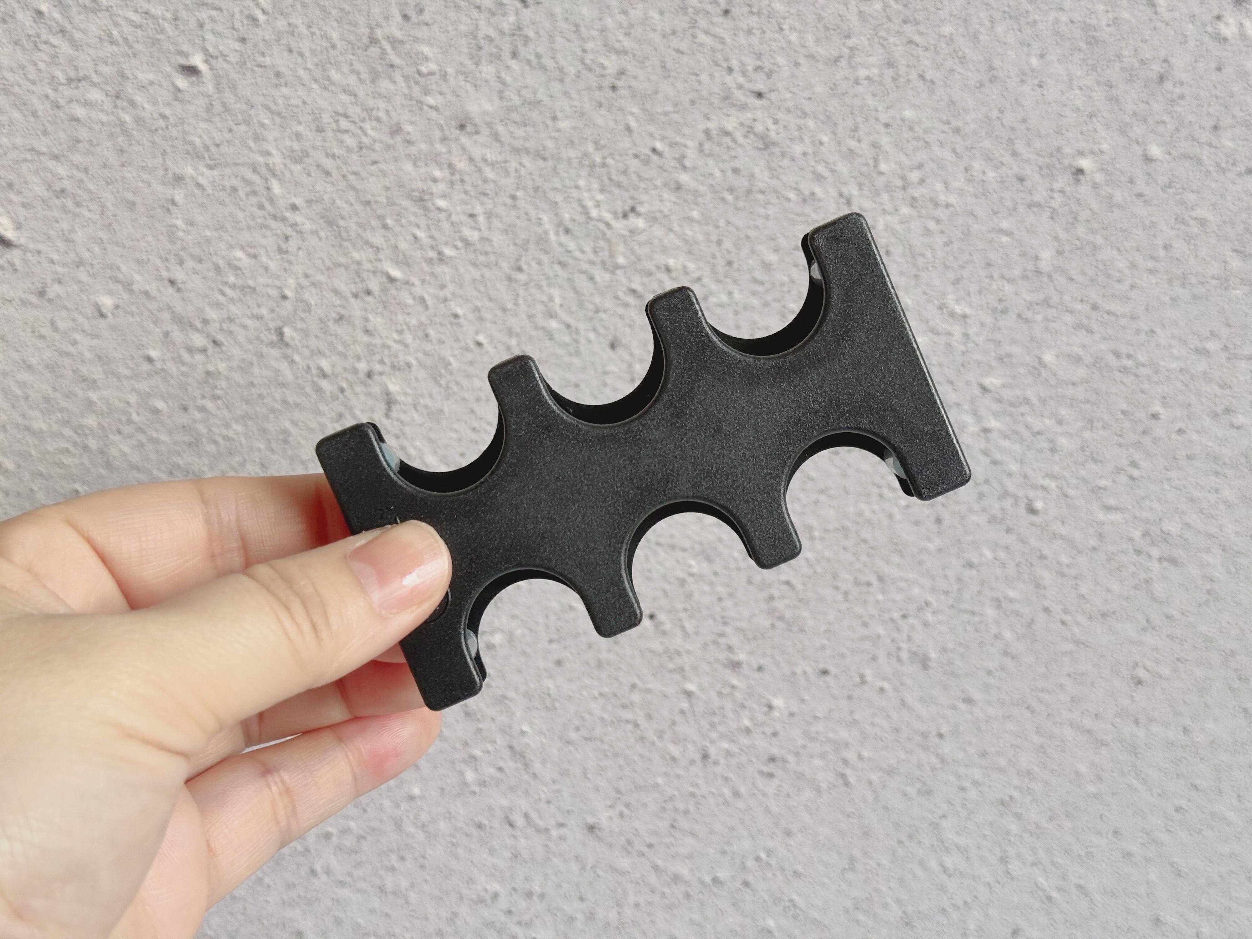 飛ぶように売れてる【セリア】「110円でいいんですか!?」と思わず声が出た！超優秀人気グッズ3選