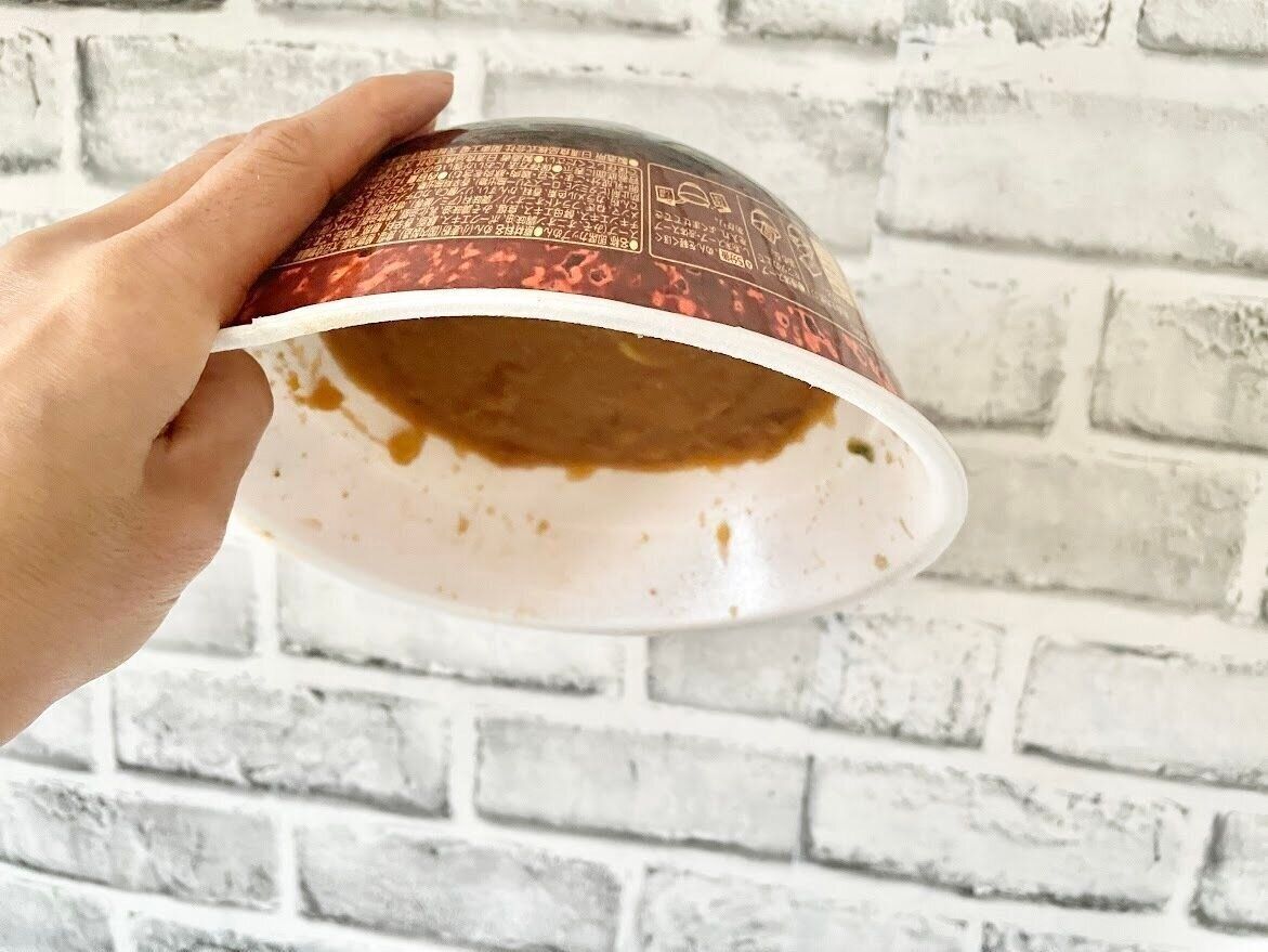 さかさまにしても落ちない