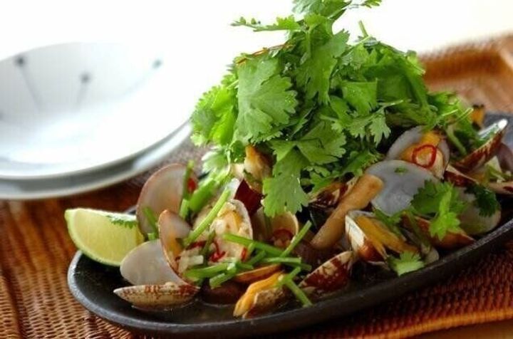 アサリのエスニック蒸し