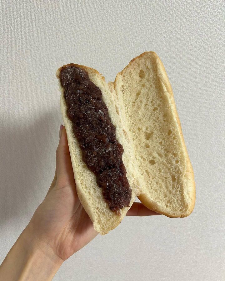 つぶあん好きは食べてみて!「つぶあんだけのコッペ」