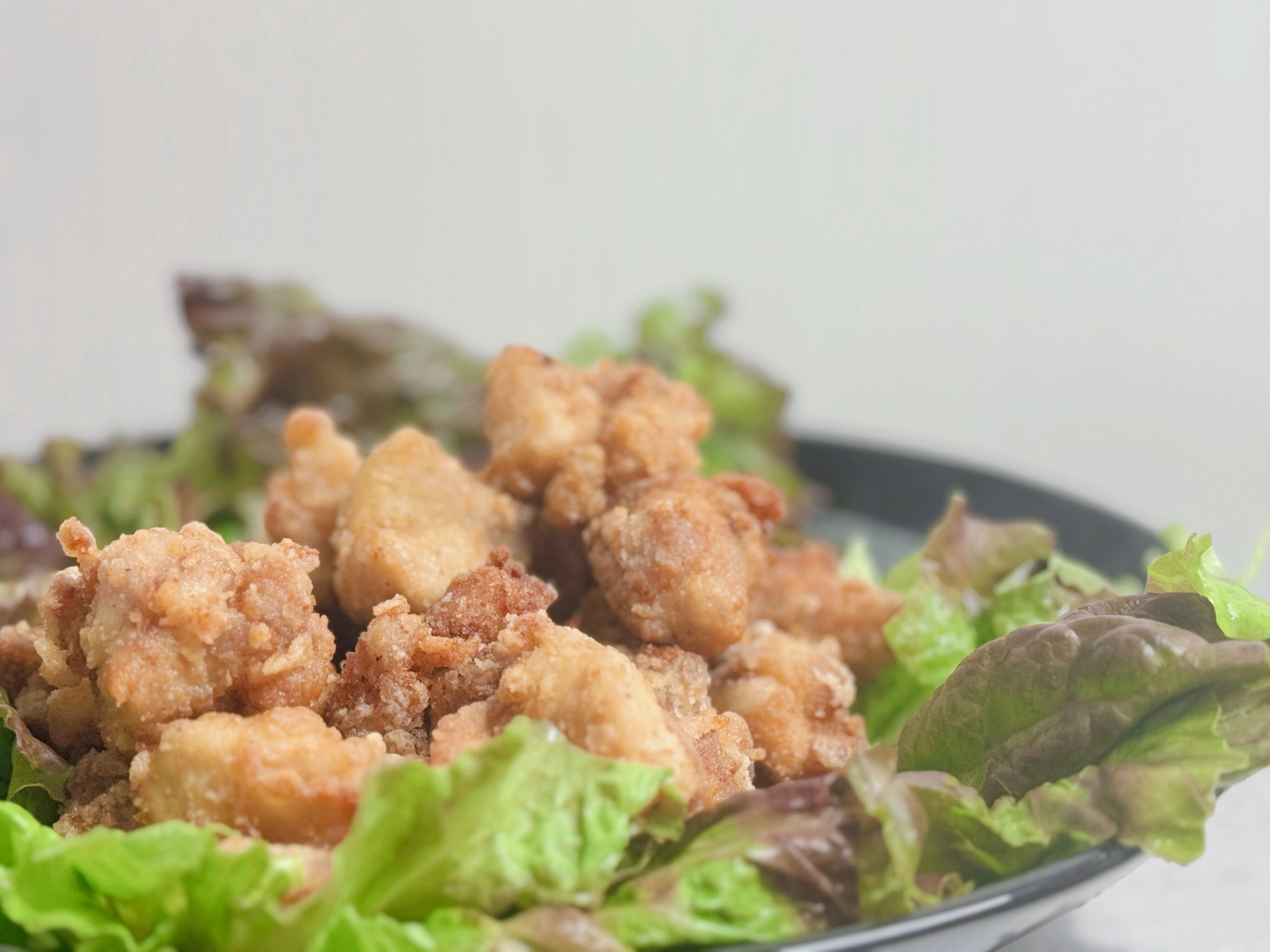 まるでお店の味！いつもの“唐揚げ”を劇的においしくする「ひと手間」