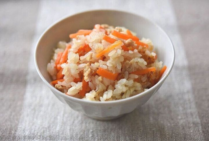 にんじんの炊き込みごはんのレシピ