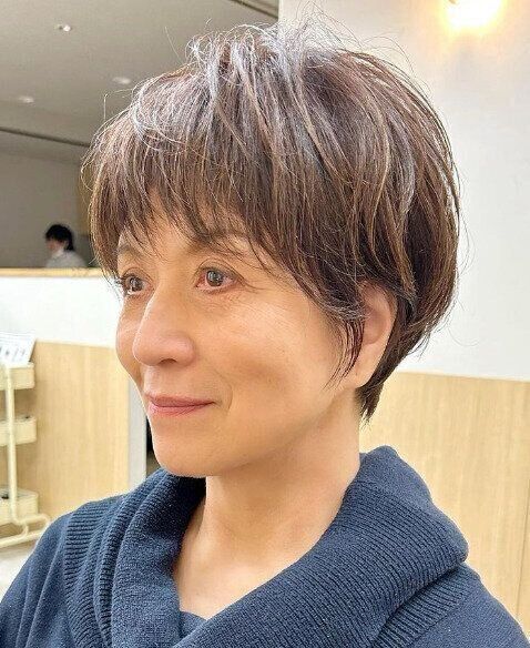 ふんわり立体感のあるデザイン！ニュアンスショート