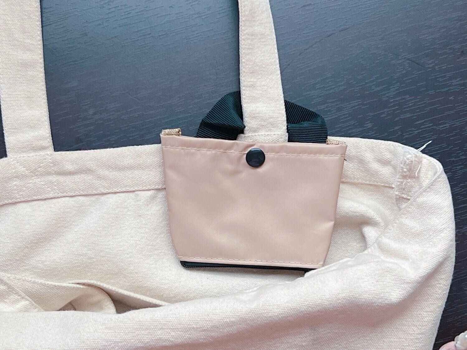 セリアの「2WAYバッグインポーチ」が便利！