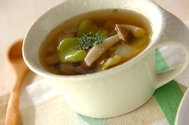 ソラ豆のスープ
