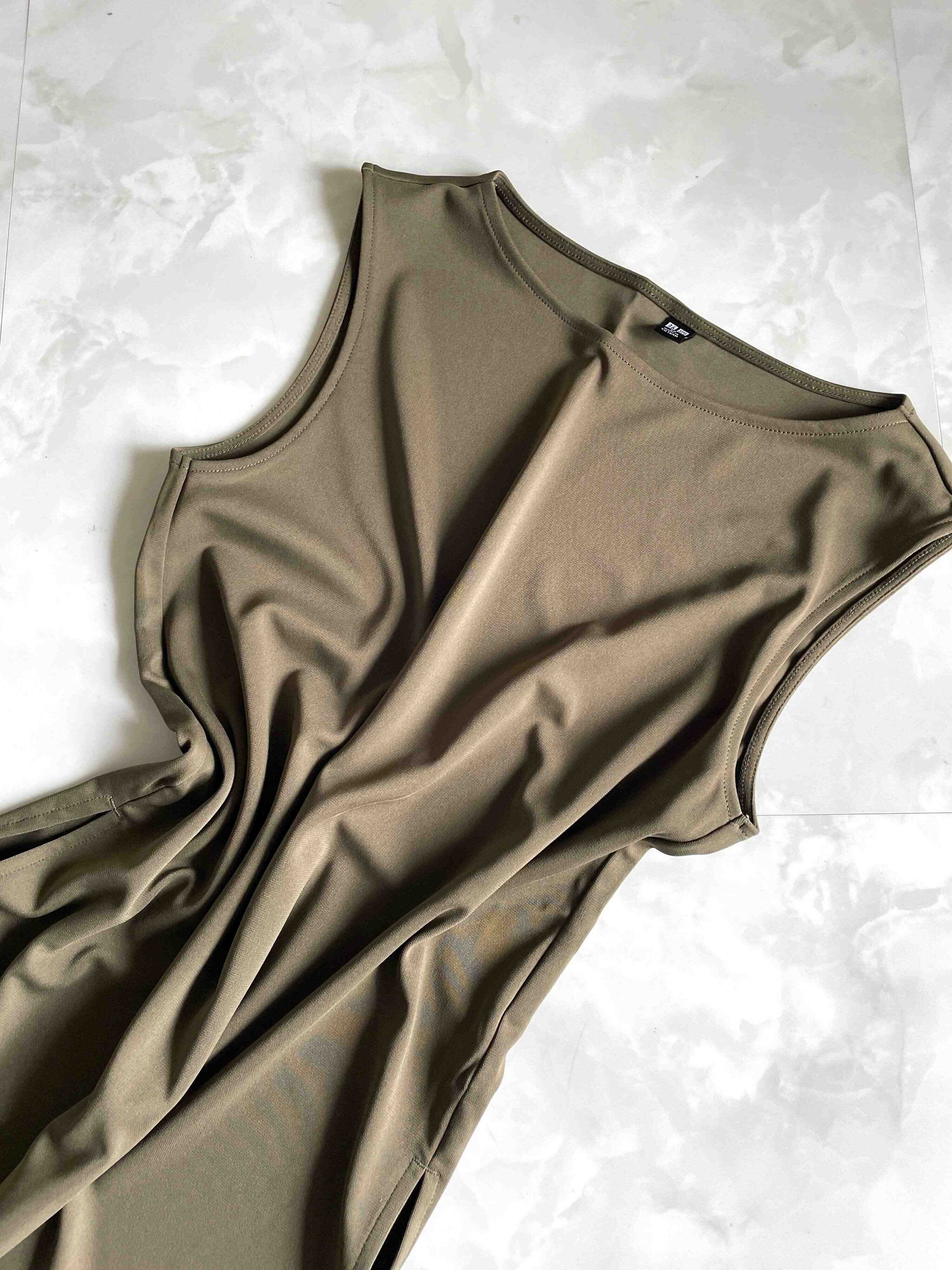 クレープジャージーノースリーブ