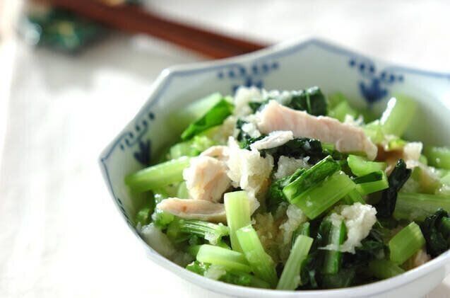 ささ身と小松菜のみぞれ和え