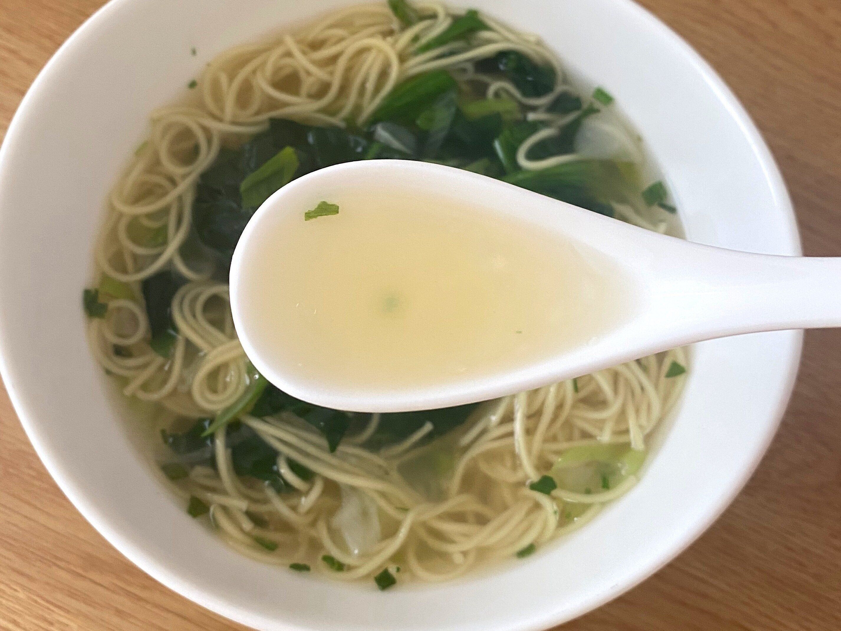 牡蠣だし塩ラーメン