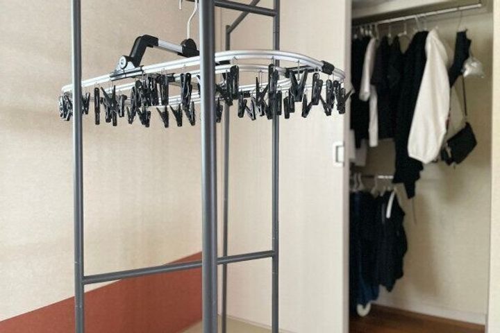部屋干しのアイテムとクローゼット