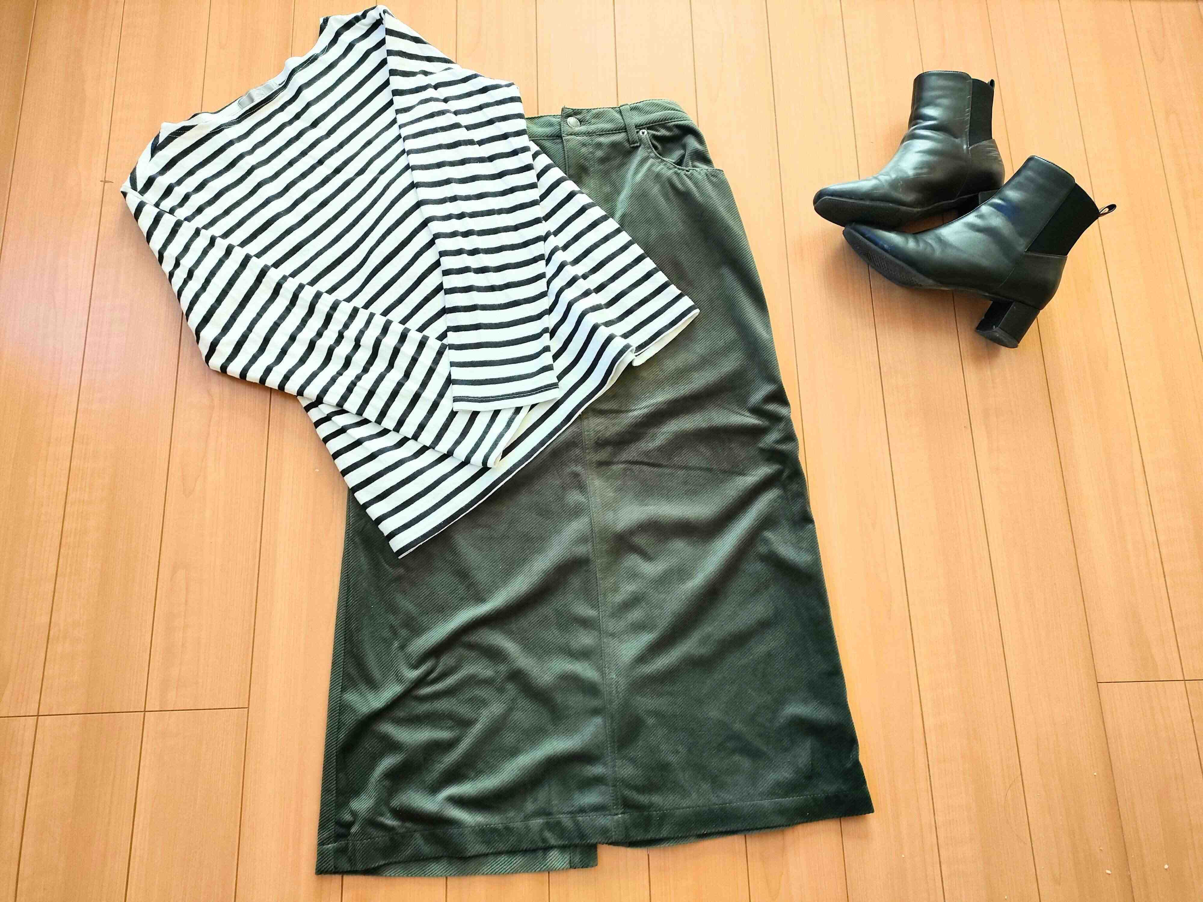 ワークマンのトップスとスカートでコーディネート