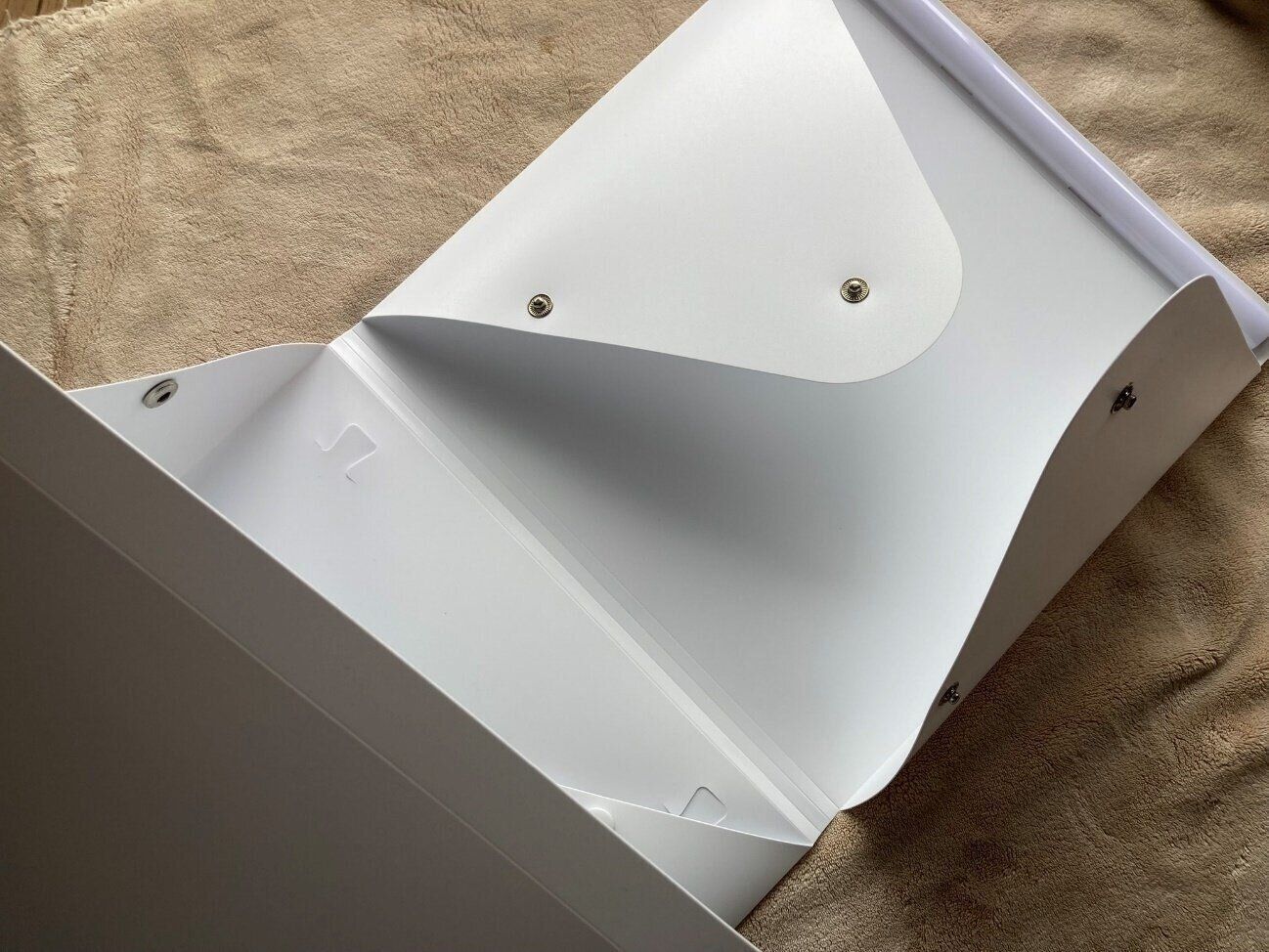 【ダイソー】誰でも簡単！SNS映えするおしゃれで綺麗な商品写真が撮影できるアイテム