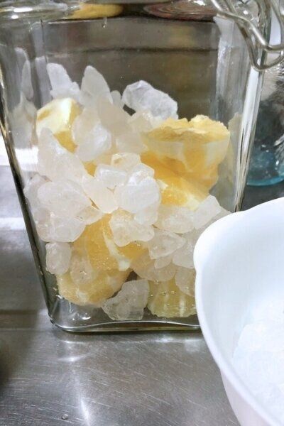 氷砂糖と重ねる