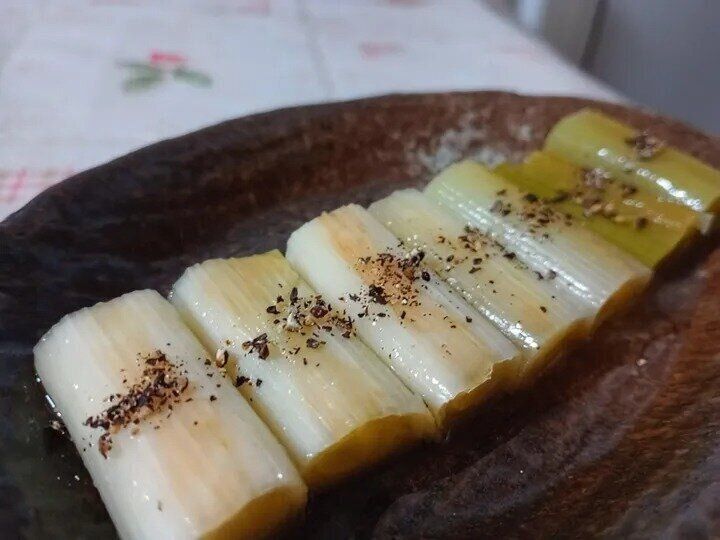 焼き長ネギのコンソメ煮