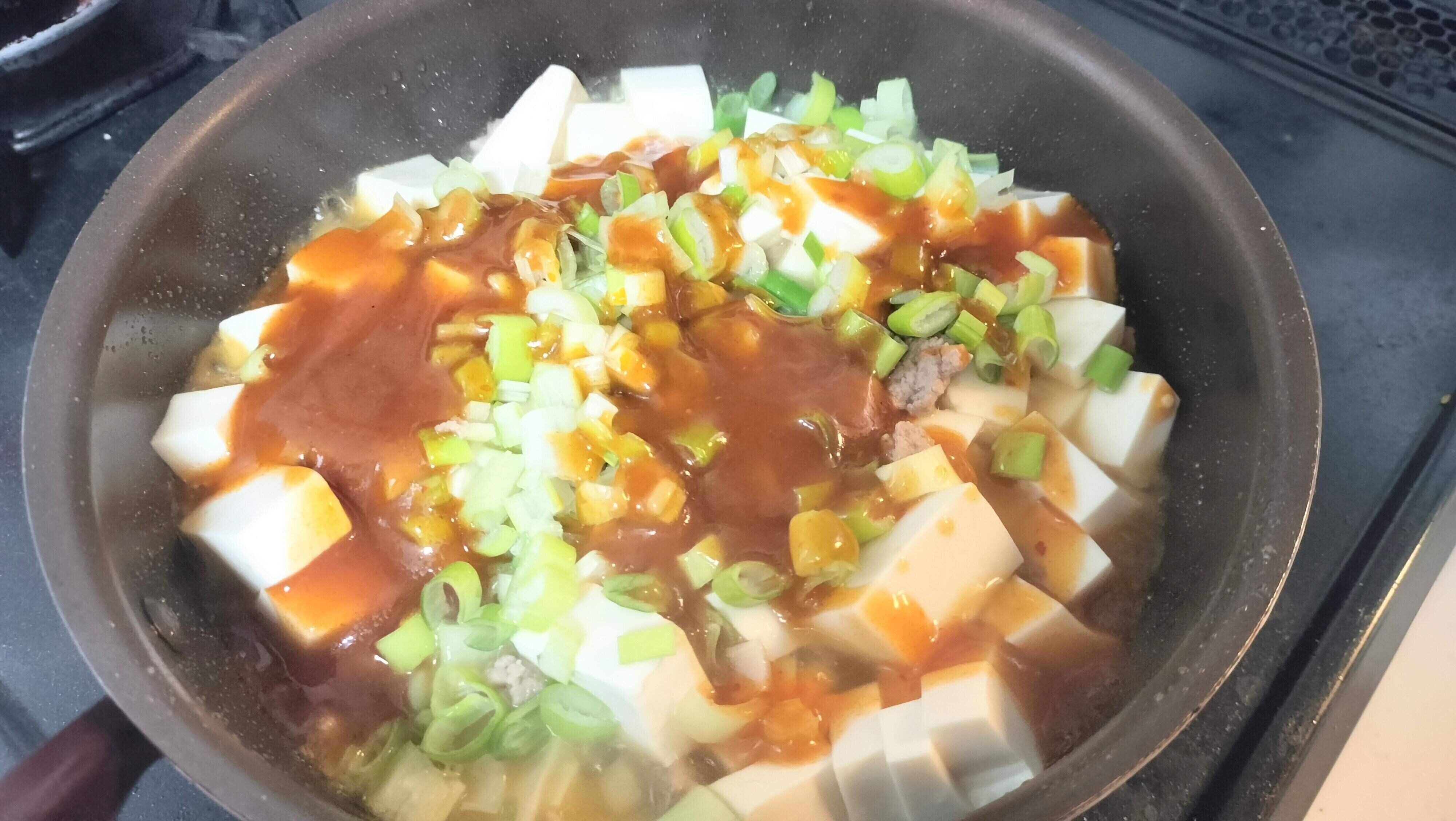 フライパンでつくるレモン麻婆豆腐