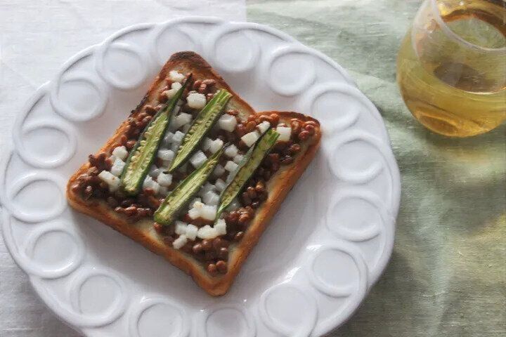 これは意外！試せばおいしい、納豆トースト