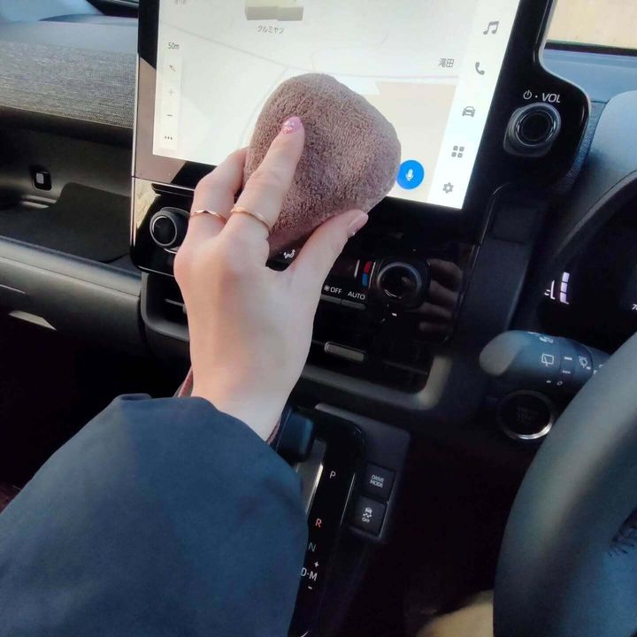 いつでも車内を清潔に!「マイクロファイバークリーナー」