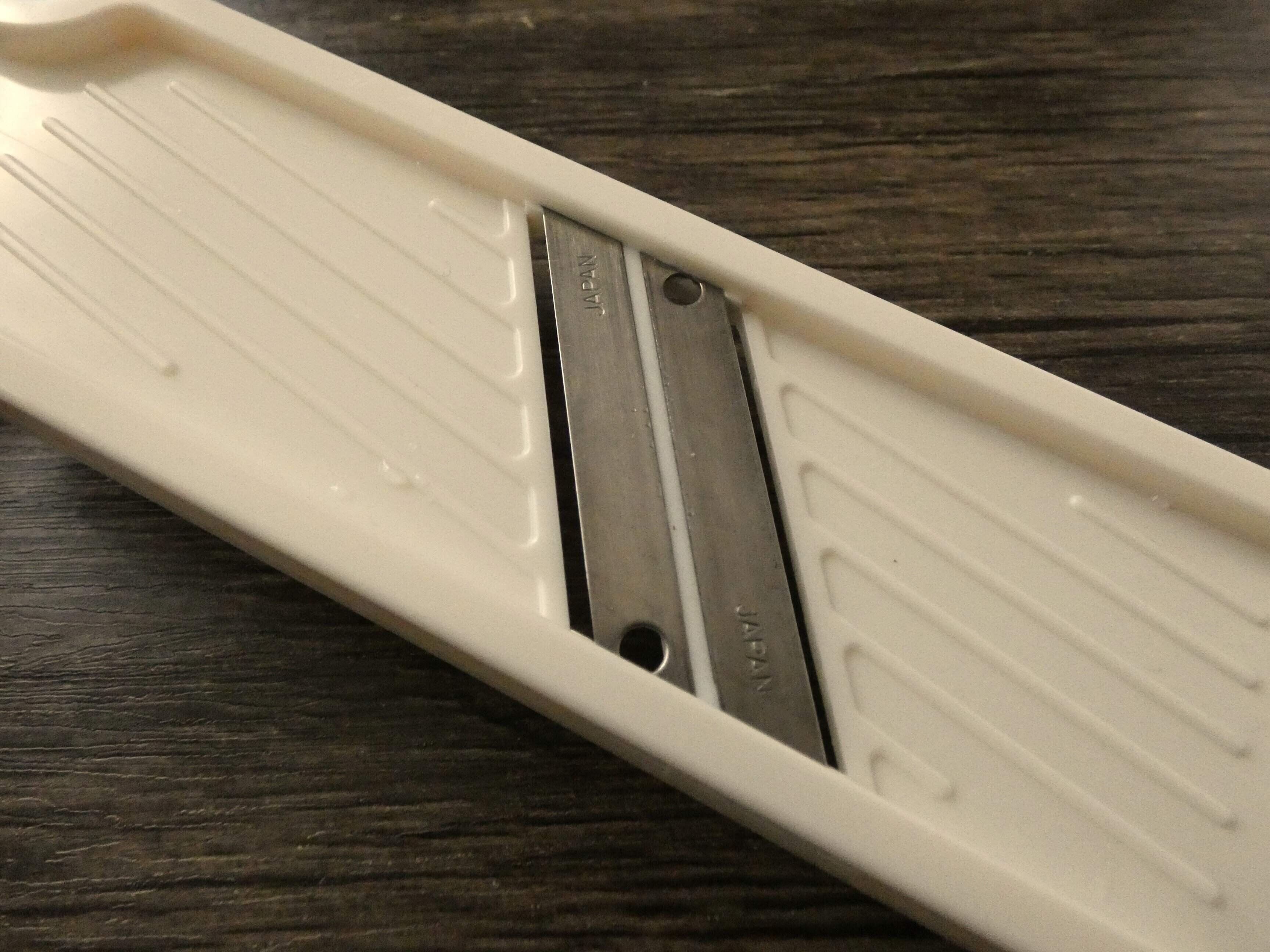 両刃でどんどんスライスできる！