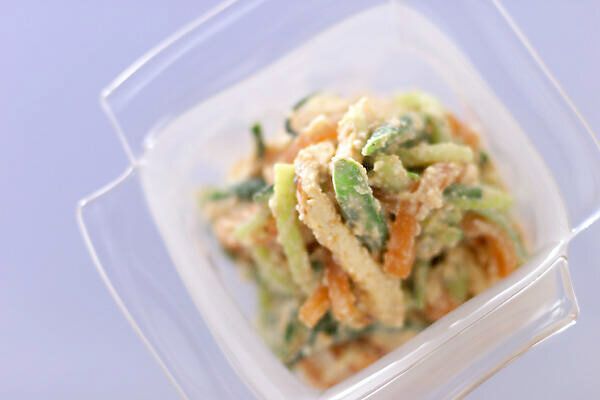 キュウリのゴマ白酢和え