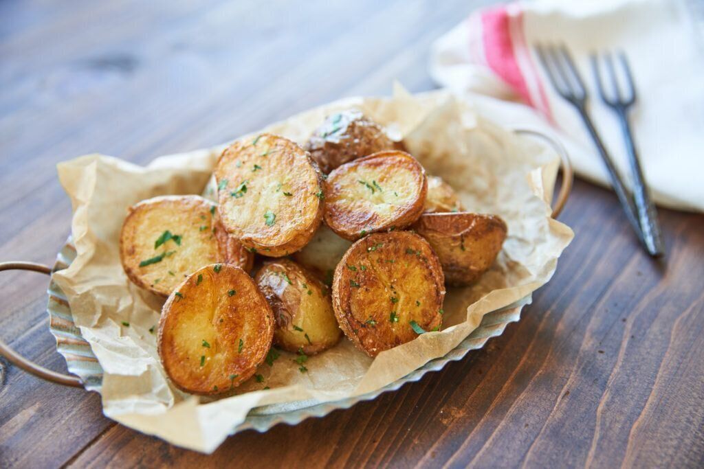 【少量油、フライパンでつくる】新じゃがのフライドポテト(ポテトフライ)