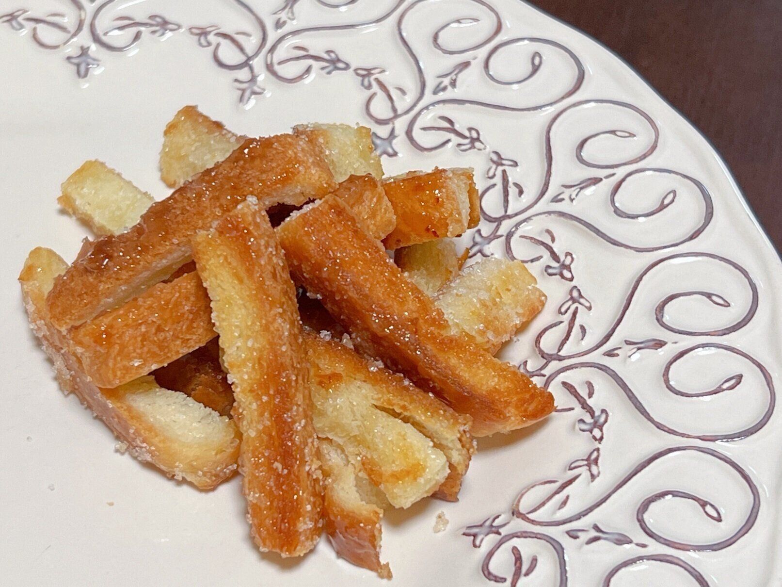 ぎゅっと押すだけでパックサンドができる！