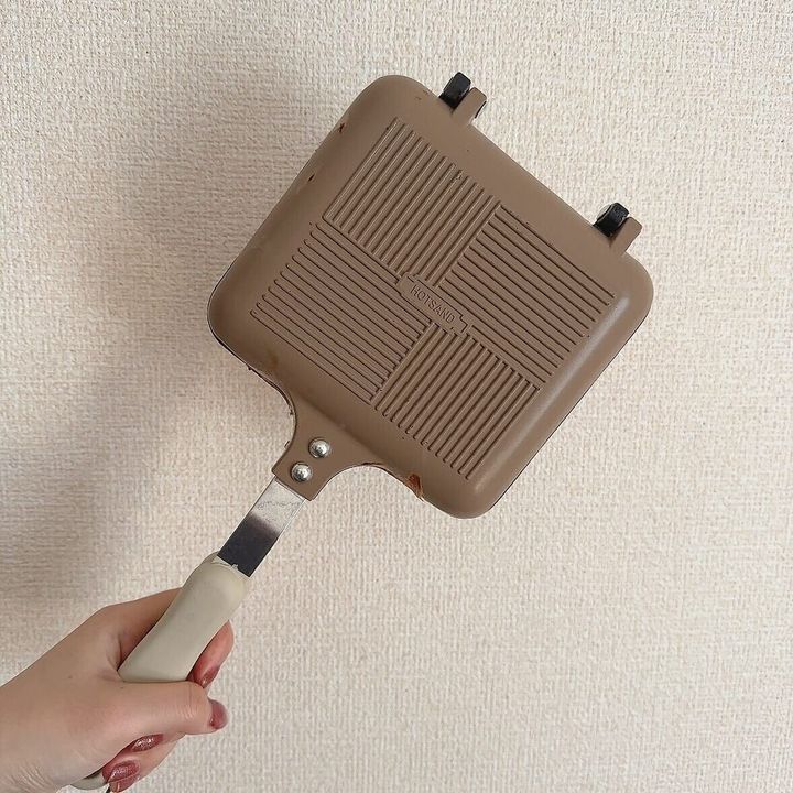 アウトドアでも!「ホットサンドパン」