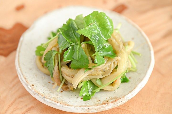 なすと三つ葉の和え物