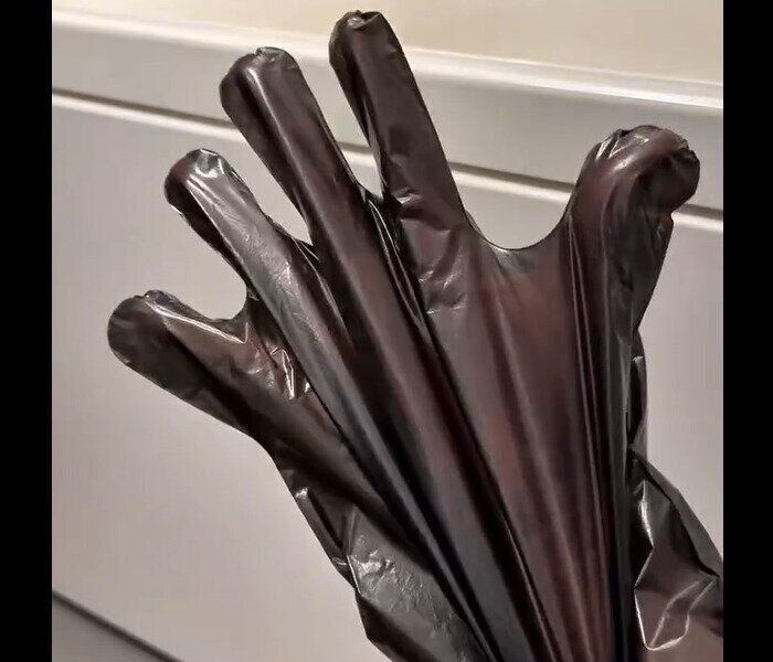 【セリア】便利すぎ！手袋型ゴミ袋