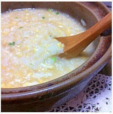 簡単☆たまご雑炊（おかゆ）