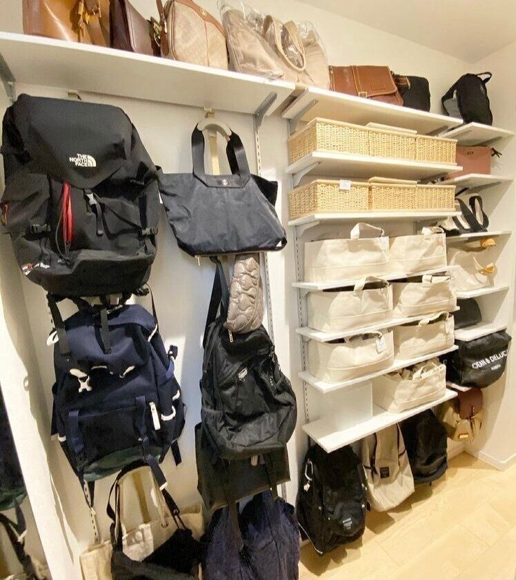 バッグ カバン収納 汚部屋卒業のマル秘テクはこれ バッグ カバンの収納をきわめよう サンキュ