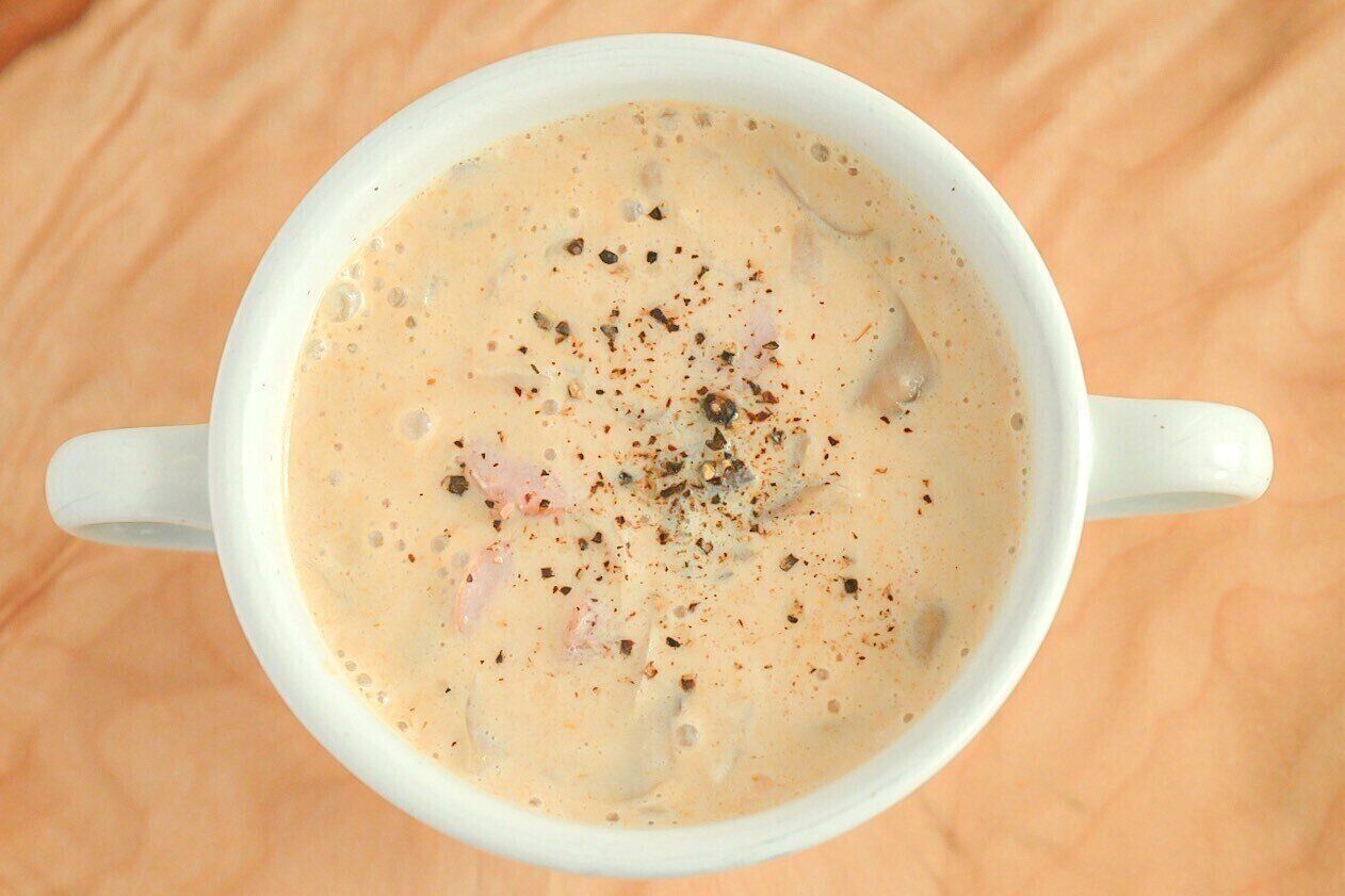 ソーセージとまいたけの豆乳マッサマンスープ