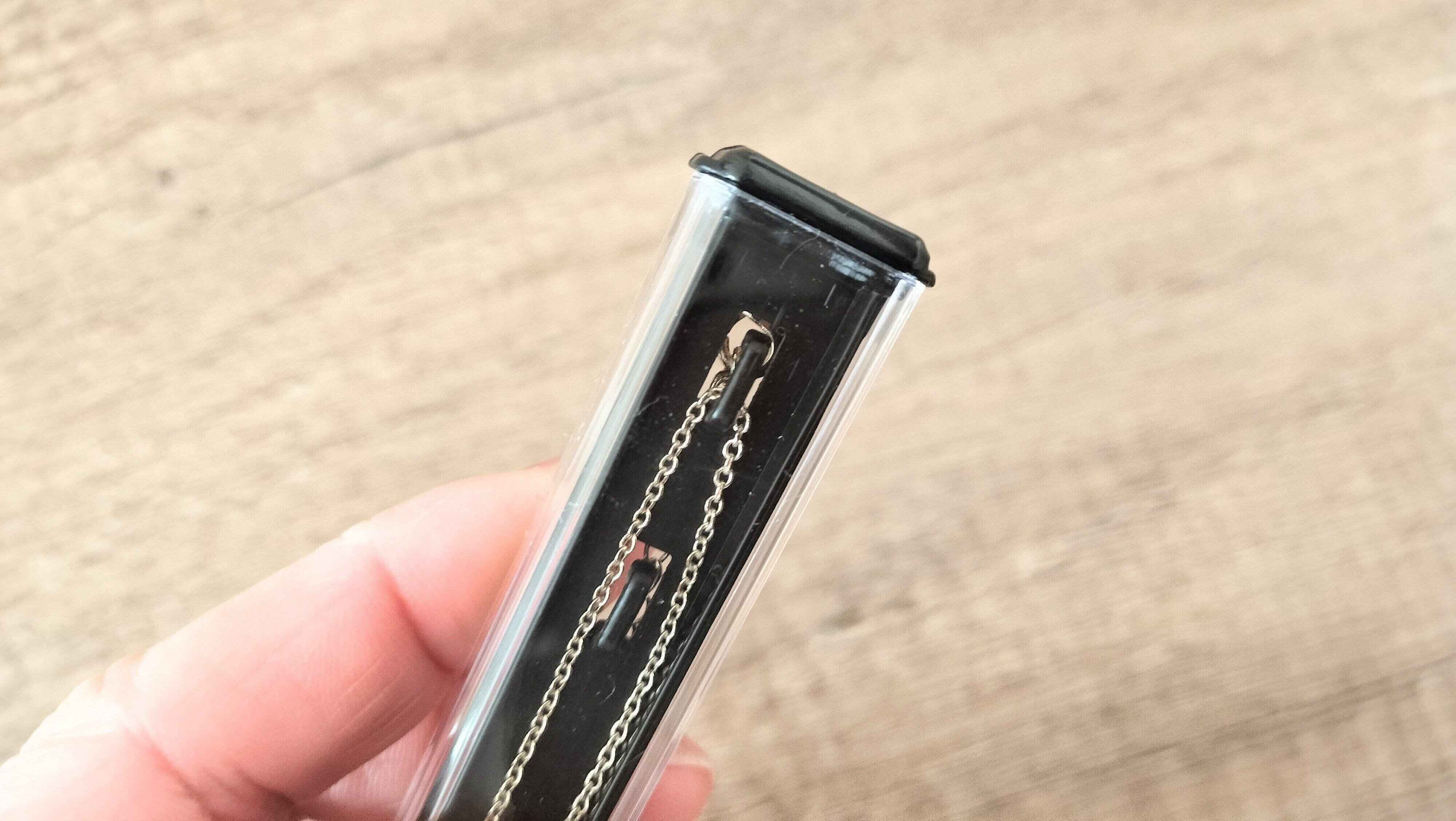 ツメも3つあり長さを調節できる