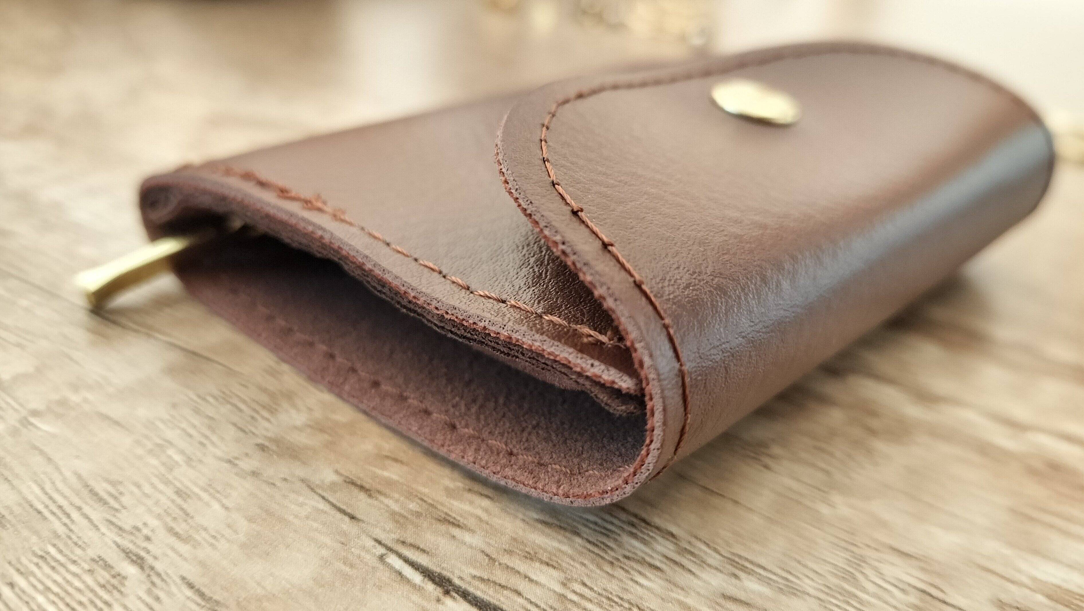 アクセサリーをいれてもかさばりにくい