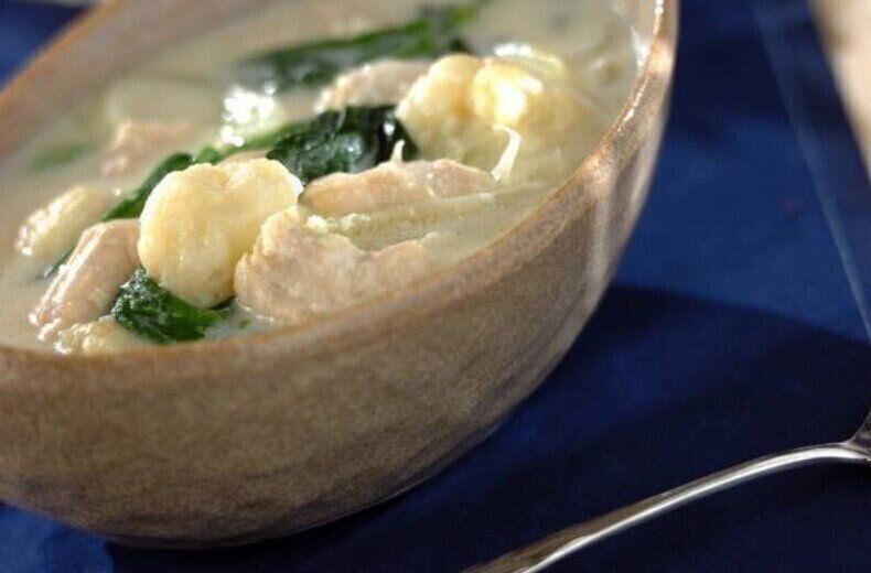 鶏ささ身とホウレン草のクリームスープ