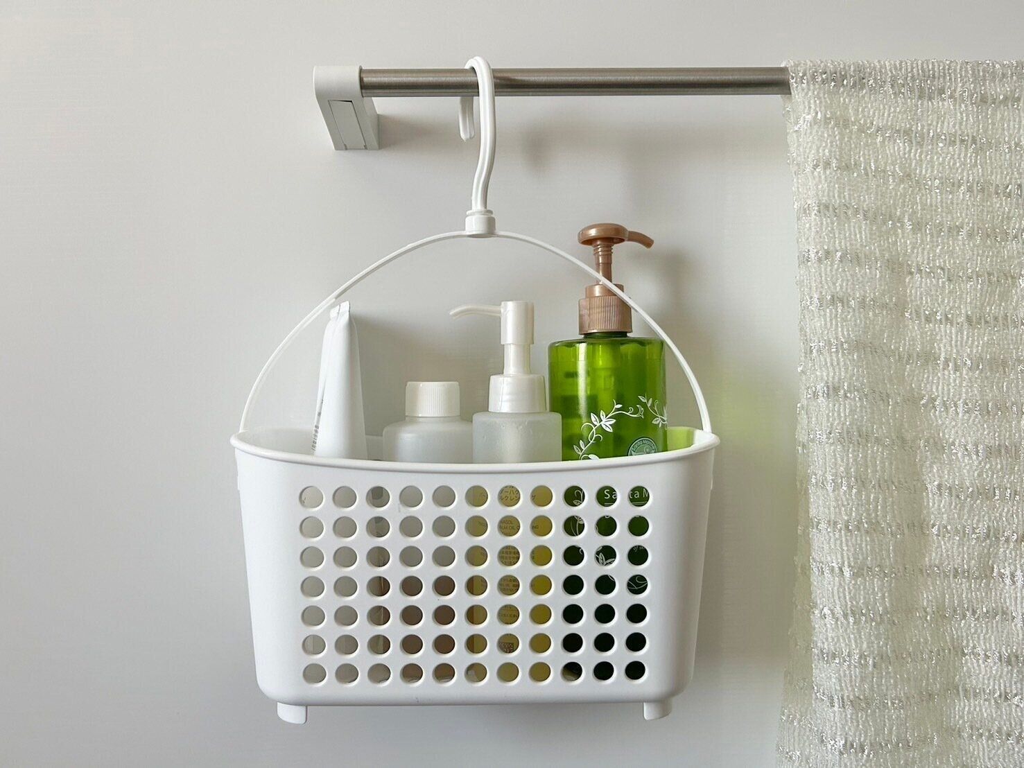 洗濯用品の収納に！お風呂用品の収納に！便利なセリアのピンチバスケット