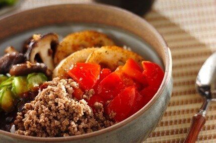 野菜たっぷりビビンバ丼