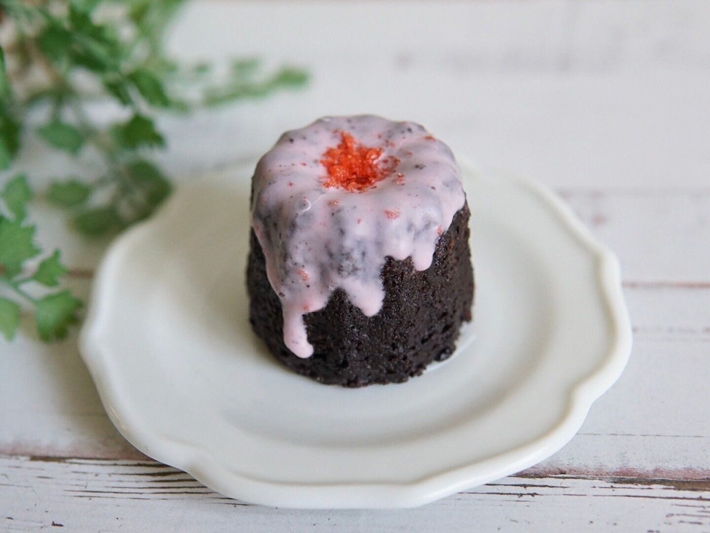 ショコラカヌレ(いちご)