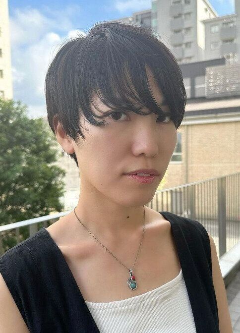 キリッとしたデザインでカッコよく！エッジの効いたショート