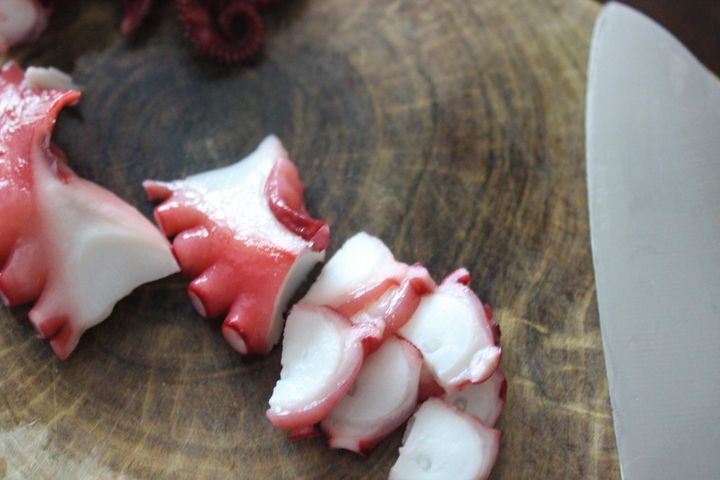 ゆでだこをパンに 簡単でおいしいゆでだこアレンジレシピ2選 サンキュ ゆでだこをパンに 簡単でおいしいゆでだこアレンジレシピ2選 サンキュ