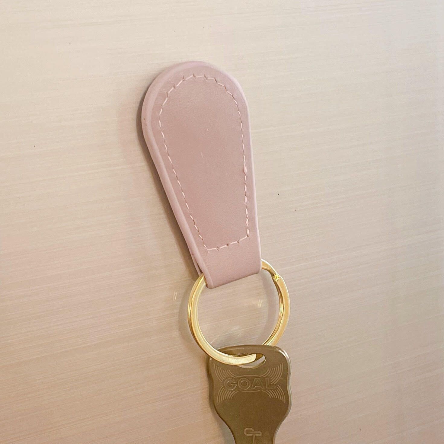 ダイソー　マグネットキーリング