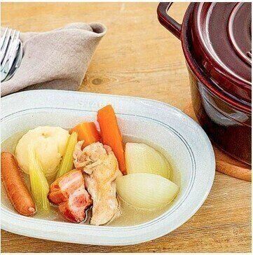 [ストウブ公式]骨付き鶏のポトフ