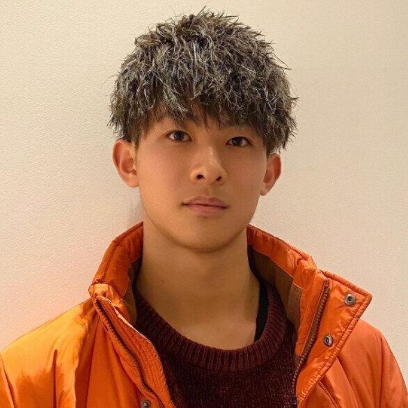 ワイルドで男らしい！マッシュベースのツイストパーマ