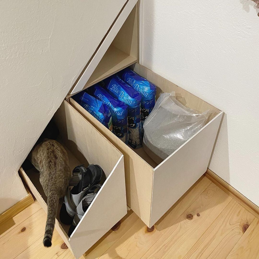 DIYで階段下を無駄なく有効活用