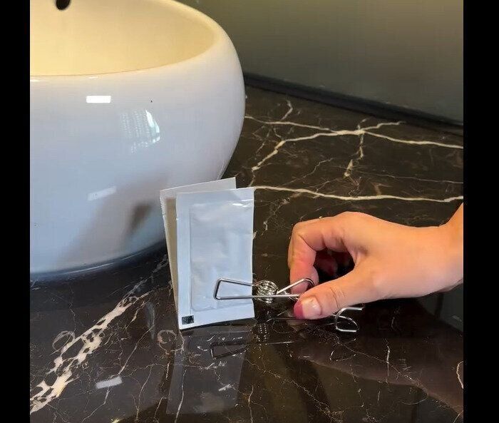 【無印良品】旅行に便利！ひっかけるワイヤークリップ