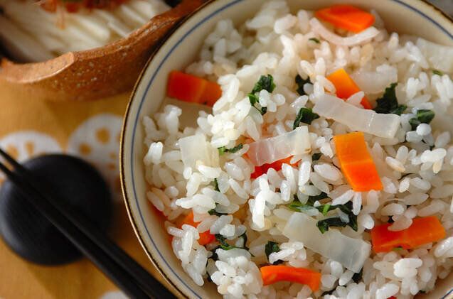 大根とニンジンのご飯