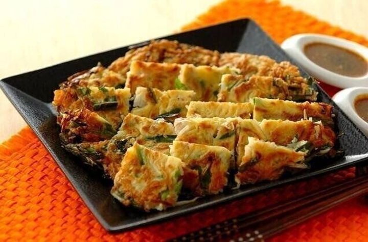 財布もお腹も満足!豚バラとモヤシのチヂミ