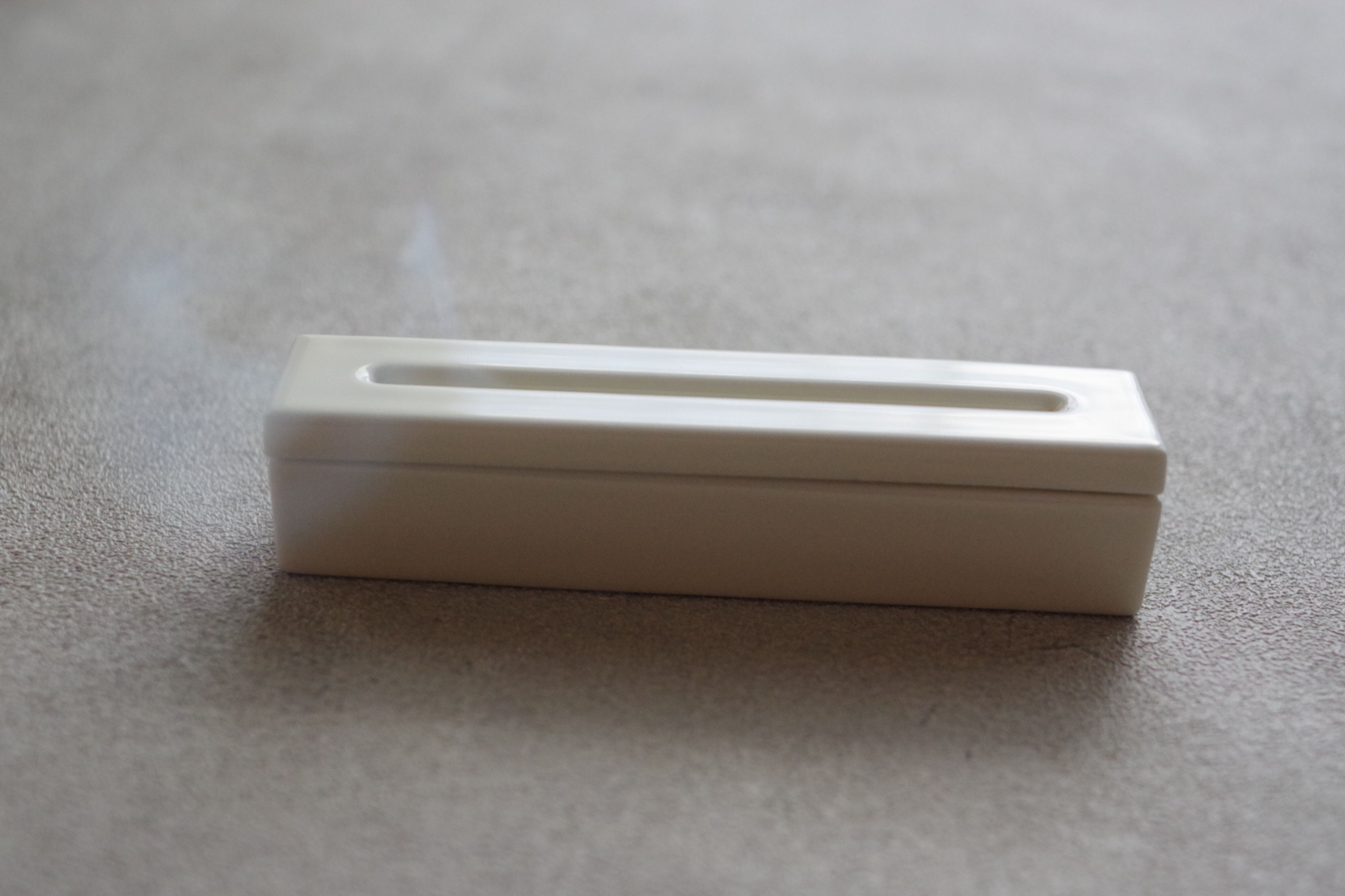 【無印良品】生活の質爆上がり！「ねかせて焚く香皿」で快適＆癒しの空間に