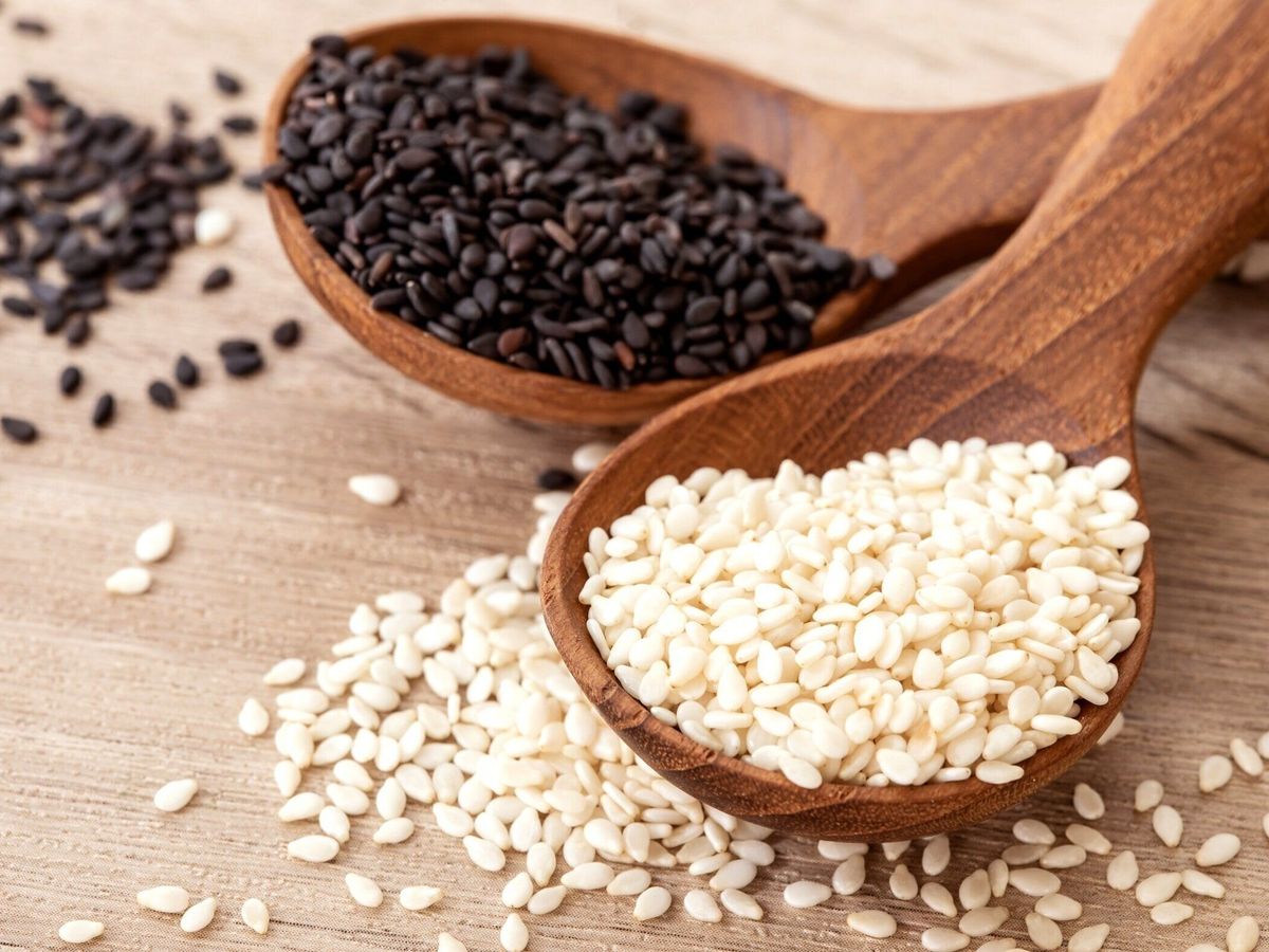 【管理栄養士監修】賞味期限切れの「ごま(胡麻)」はいつまで食べられる?正しい保存方法は?【日数別】