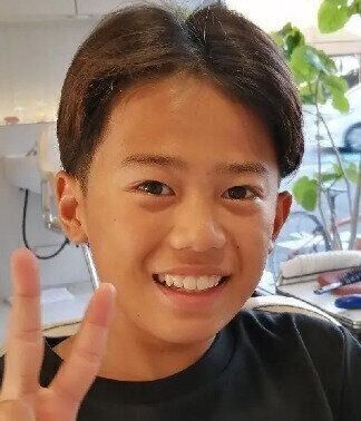 おしゃれ中学生から人気！マッシュベースのツーブロック